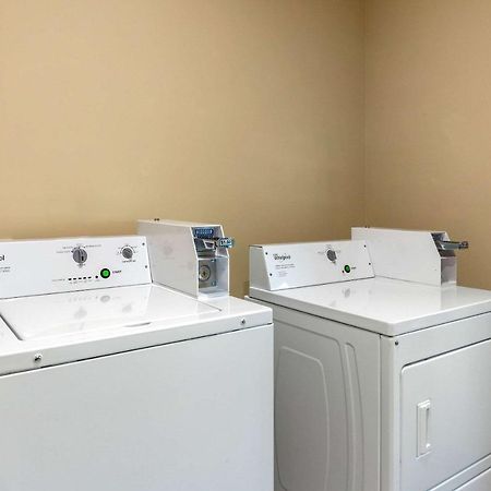 Comfort Suites Greensboro-High Point Eksteriør billede